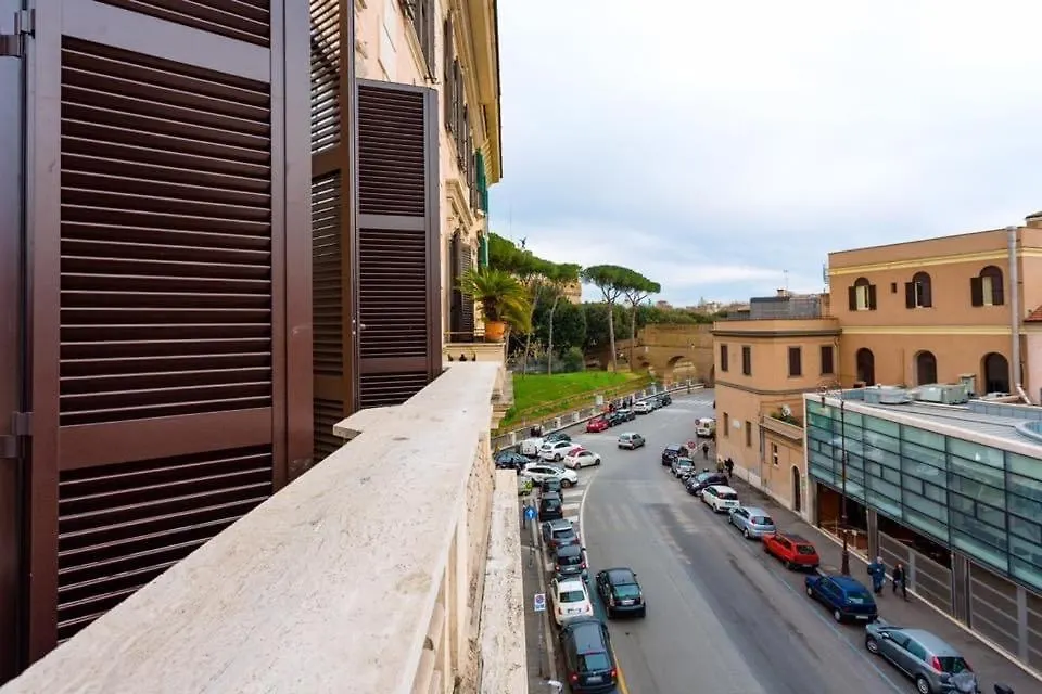 Bq House Castello Luxury Rooms Rome 2*,  Italië
