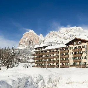 Argentina 3*, Cortina d'Ampezzo Italien